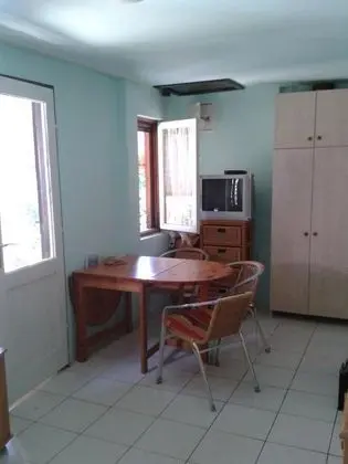 Apart Daire (One Bedroom Apartment with Terrace an)