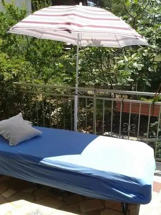 Apart Daire (One Bedroom Apartment with Terrace an)