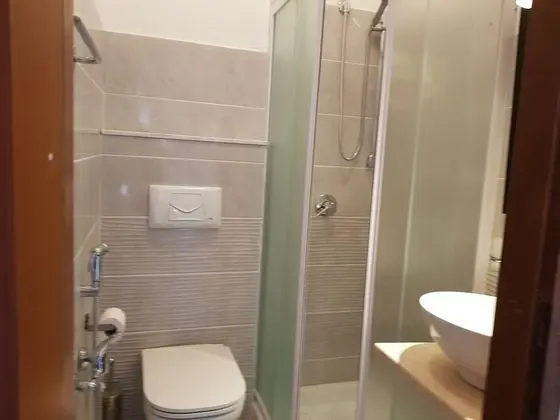 Daire, 3 Yatak Odası, Sigara İçilebilir, Buzdolabı