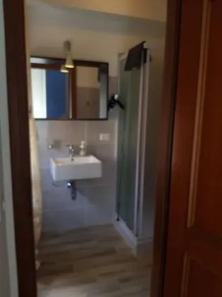 Daire, 3 Yatak Odası, Sigara İçilebilir, Buzdolabı