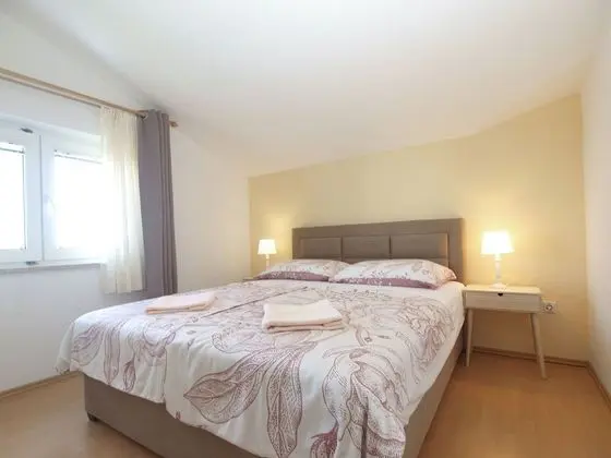 Apart Daire, 2 Yatak Odası (770/1795)