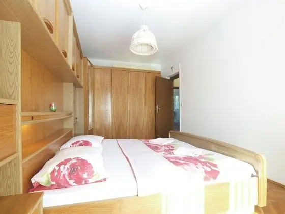 Apart Daire, 3 Yatak Odası (770/1797)