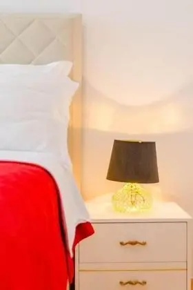 Apart Daire (Two Bedroom Apartment with Balcony)