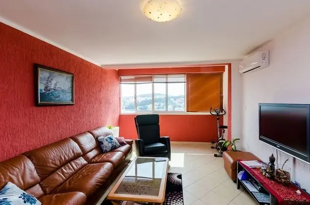 Apart Daire (Two-Bedroom Apartment)