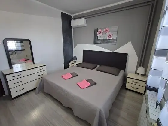 Apart Daire, 2 Yatak Odası, Balkon