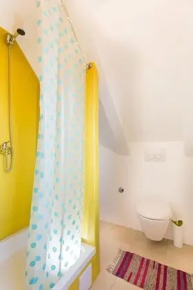 Apart Daire (One-Bedroom Apartment with Sea View)