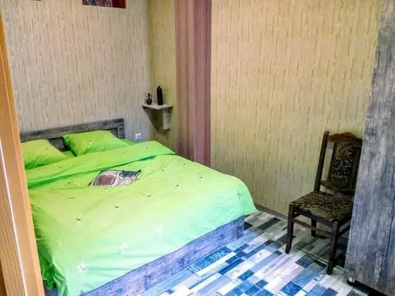 Apart Daire, 1 Çift Kişilik Yatak (Atskuri Str)