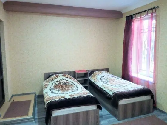 Apart Daire, 2 Tek Kişilik Yatak (Atskuri Str)