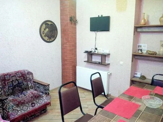 Apart Daire, 2 Yatak Odası (Atskuri Str)