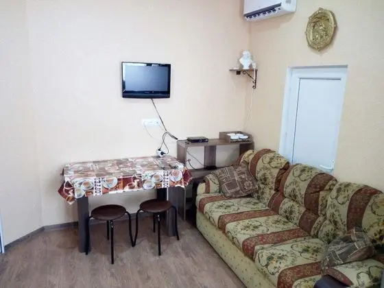 Apart Daire, 2 Yatak Odası (Atskuri Str)