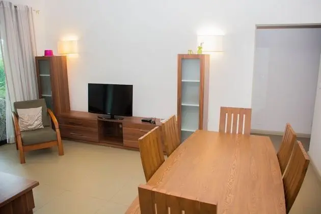 Comfort Apart Daire, 3 Yatak Odası, Bahçe Manzaralı, Bahçeli