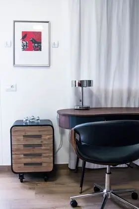 Superior Apart Daire, 2 Yatak Odası, Göl Manzaralı