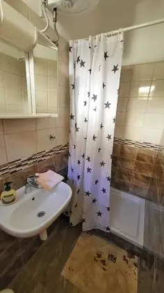 Apart Daire (Two-Bedroom Apartment with Sea View)