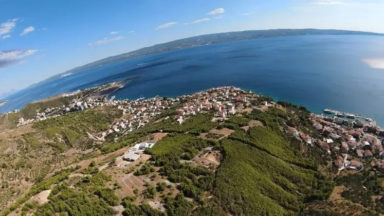 Apart Daire (Two-Bedroom Apartment with Sea View)