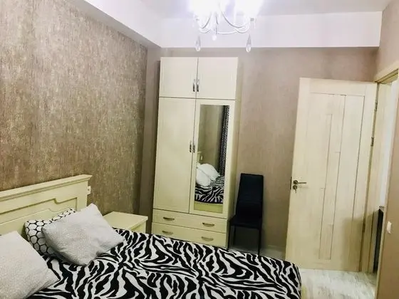 Standard Apart Daire (1 Berbuki Street 6, Saburtalo)