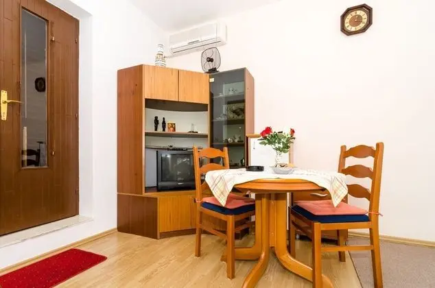 Apart Daire (One-Bedroom Apartment)