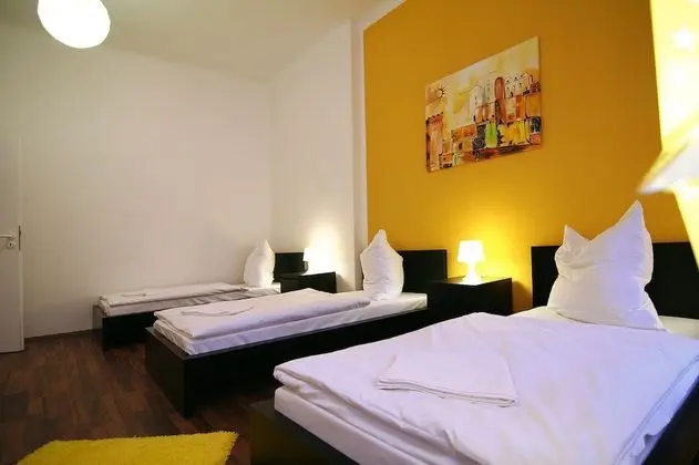 Apart Daire, 6 Yatak Odası