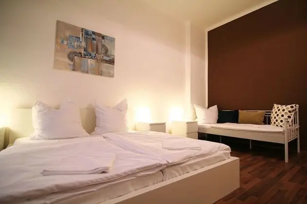 Apart Daire, 6 Yatak Odası