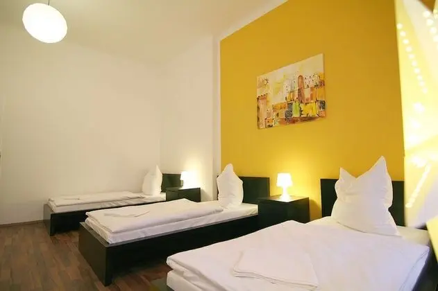 Apart Daire, 6 Yatak Odası