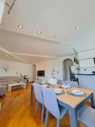 Apart Daire (Three Bedroom Apartment with Terrace,)