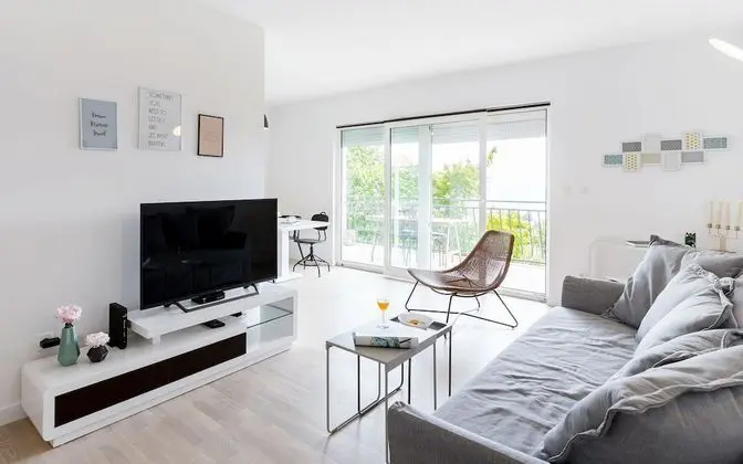 Apart Daire (Comfort Two Bedroom Apartment with Ba)