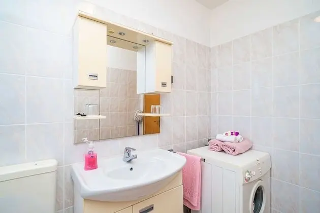 Apart Daire (Three Bedroom Apartment with Balcony )