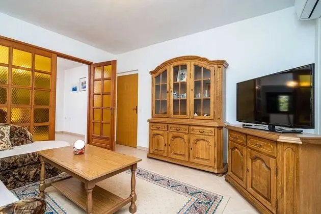 Apart Daire (Three Bedroom Apartment with Balcony )