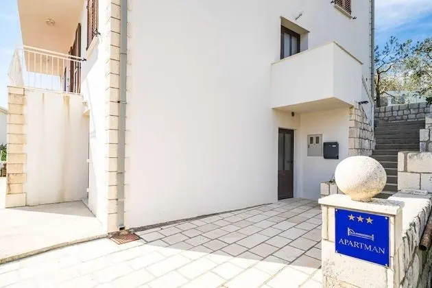 Apart Daire (Three Bedroom Apartment with Balcony )