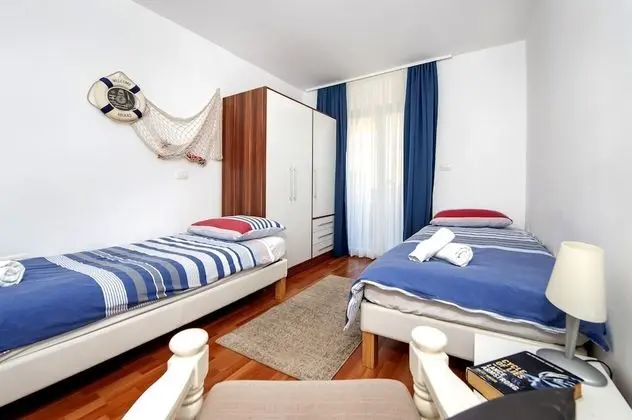 Apart Daire, 2 Yatak Odası, Sigara İçilmez, Balkon