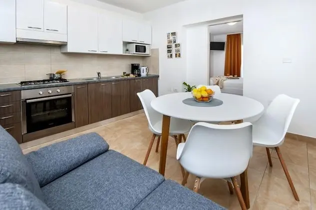 Apart Daire, 2 Yatak Odası, Sigara İçilmez, Balkon
