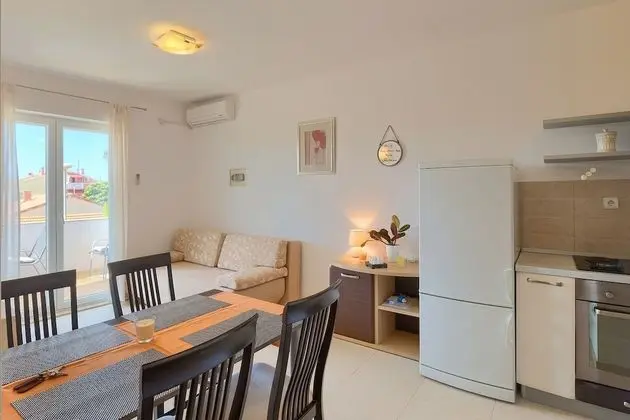 Apart Daire, 1 Yatak Odası (771/1800)