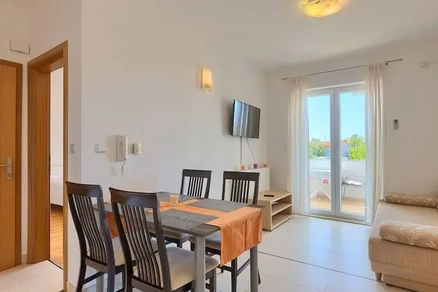 Apart Daire, 1 Yatak Odası (771/1800)