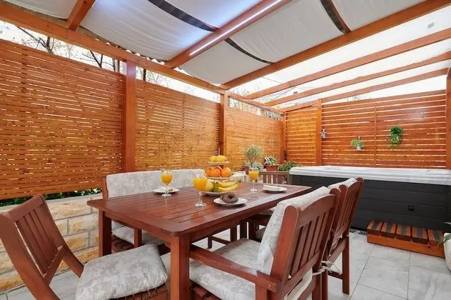 Apart Daire (Two Bedroom Apartment with Terrace an)