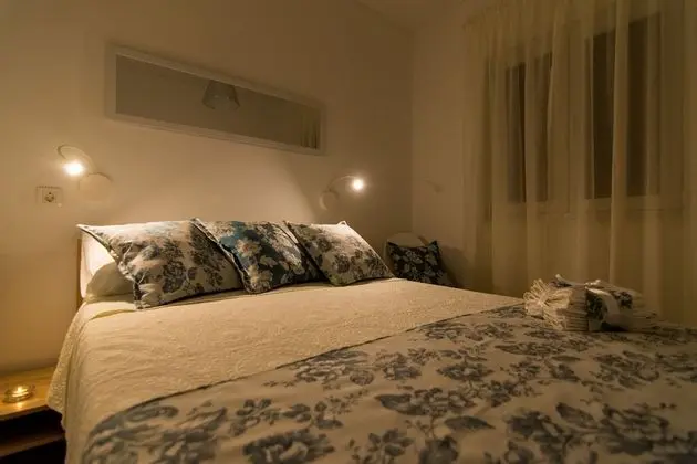 Apart Daire (Two Bedroom Apartment with Terrace an)