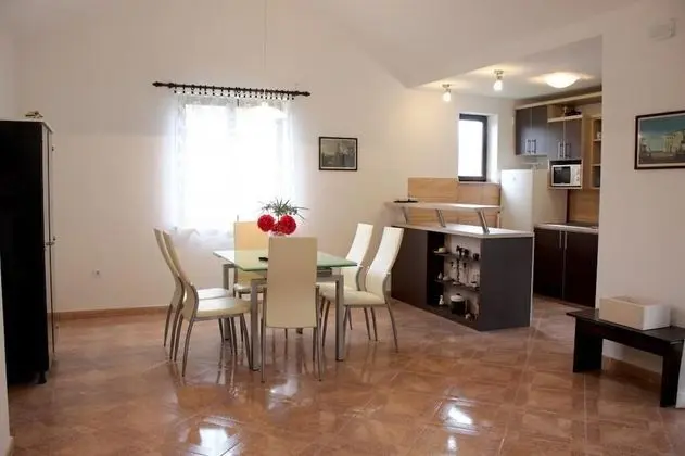 Apart Daire (Two Bedroom Apartment with Terrace)