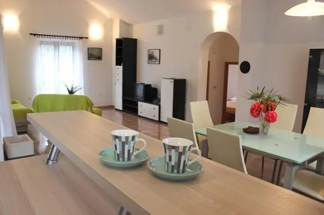 Apart Daire (Two Bedroom Apartment with Terrace)