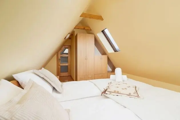 Apart Daire, 1 Yatak Odası, Mutfak, Dağ Yamacı