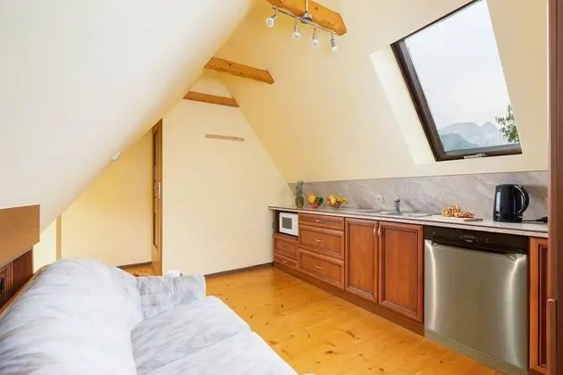 Apart Daire, 1 Yatak Odası, Mutfak, Dağ Yamacı