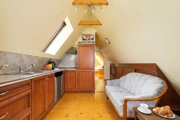 Apart Daire, 1 Yatak Odası, Mutfak, Dağ Yamacı