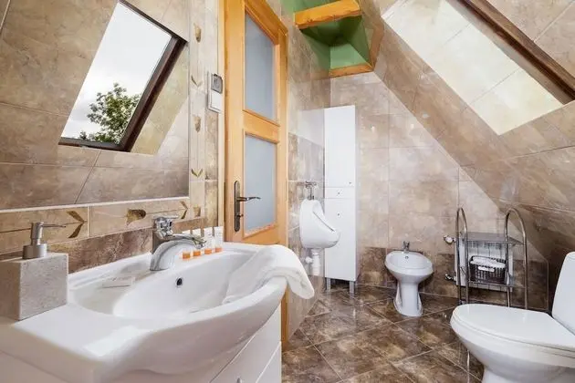 Apart Daire, 1 Yatak Odası, Mutfak, Dağ Yamacı