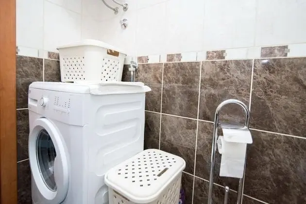 Apart Daire (Two Bedroom Apartment with Balcony)