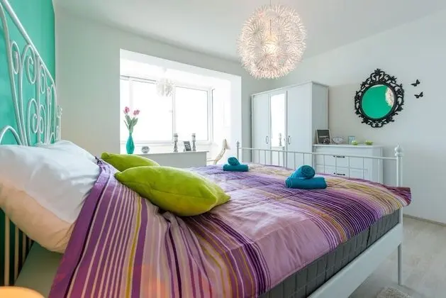 Apart Daire (One Bedroom Apartment with Sea View)