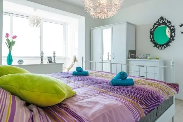 Apart Daire (One Bedroom Apartment with Sea View)