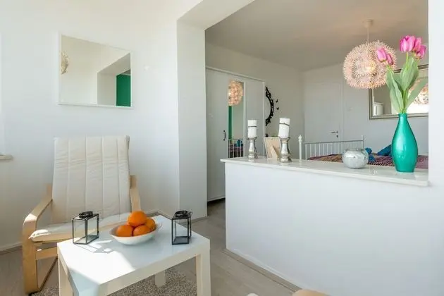 Apart Daire (One Bedroom Apartment with Sea View)