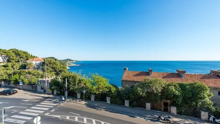 Apart Daire (One Bedroom Apartment with Sea View)