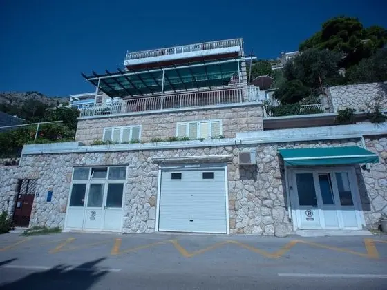 Stüdyo (Studio Apartment)