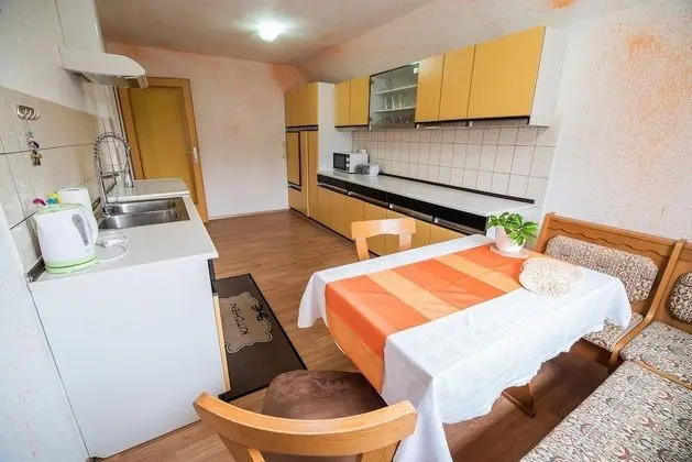 Apart Daire (Apartment Carmen - Two Bedroom Apartm)