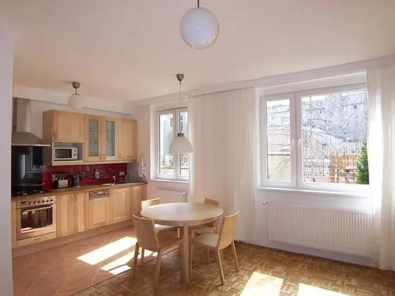 Standard Apart Daire, Sigara İçilmez, Bahçeli