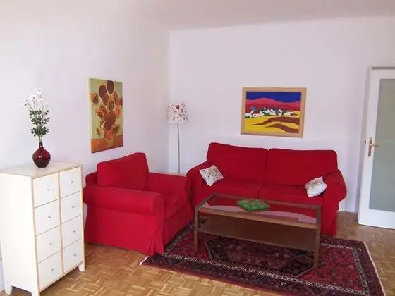 Standard Apart Daire, Sigara İçilmez, Bahçeli