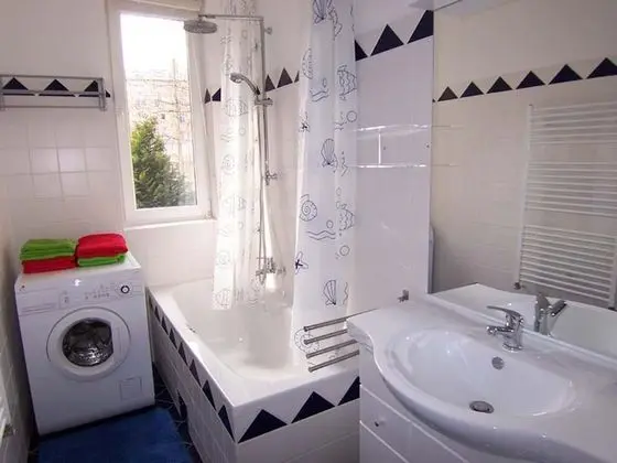 Standard Apart Daire, Sigara İçilmez, Bahçeli
